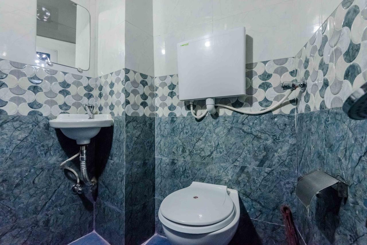 Awesome Dormitory - Men Only Βομβάη Εξωτερικό φωτογραφία